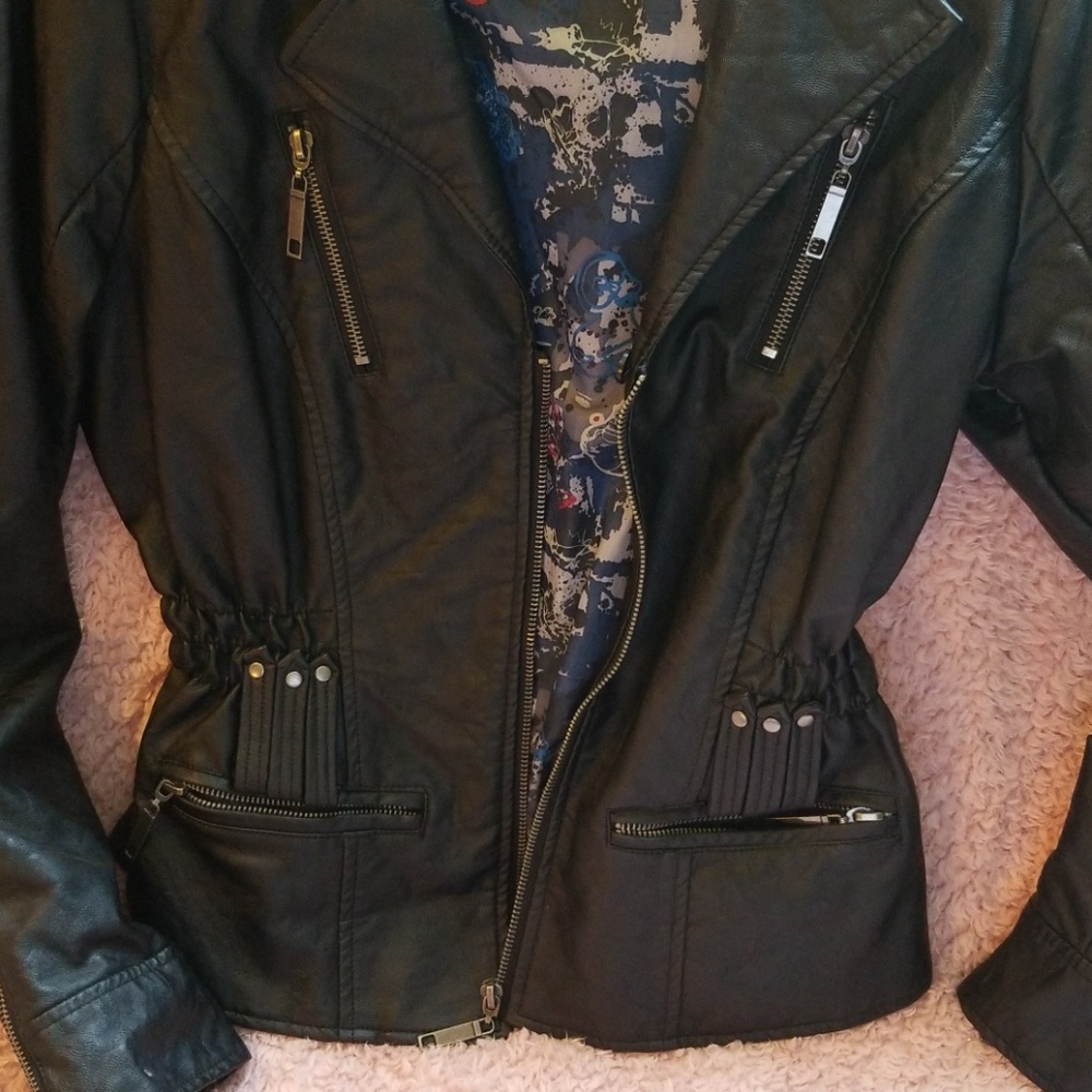 Leather  jacket - Picture 2 of 4